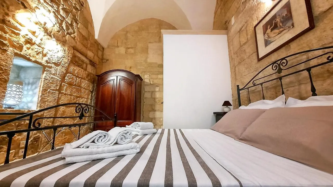 Lecce Barocca Villa